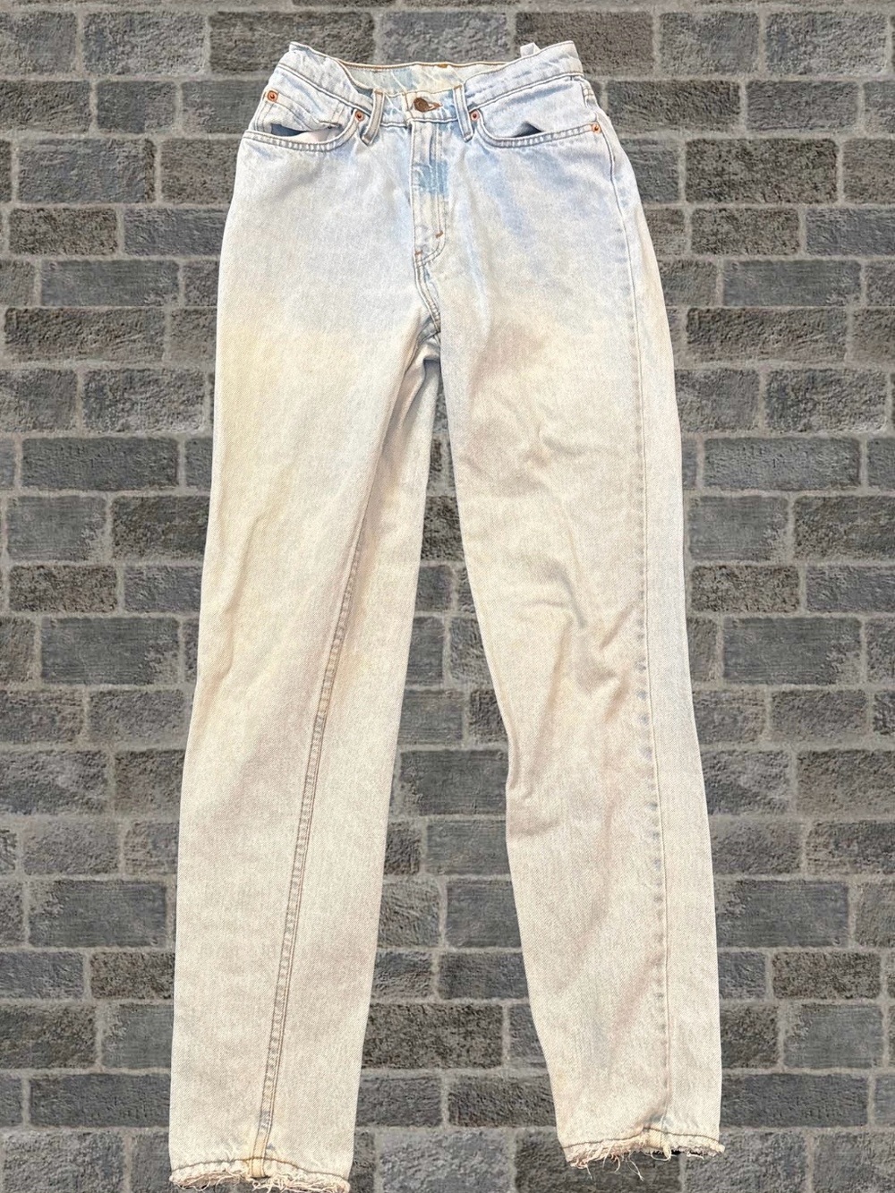 Vintage Levi’s 512 Light Wash Jeans W32 Raw Hem Slim Taper Made in USA cotton
